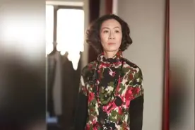 演技派杨青其貌不扬 却嫁给德国大亨，成酒庄老板娘，网友命真好