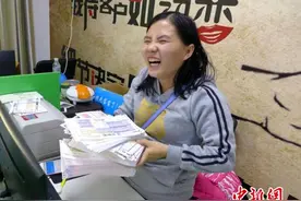 广东“90后”从杭州到新疆做电商 月薪万元欲迁户口图片