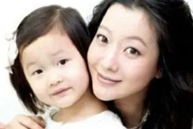 金喜善女儿曾被批丑，之后金喜善小小翼翼的保护女儿，现在长这样