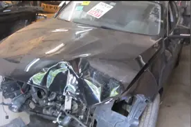 事故车修复翻新过程 宝马2系BMW2事故车修复