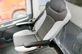 要对自己的屁股好一点 4款热门重卡座椅舒适度对比