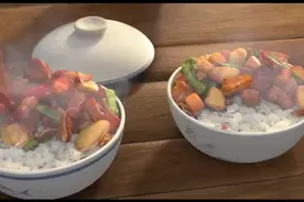 熊出没变形记，自从光头强爸爸来了，每天都吃土豆鸡肉盖浇饭视频封面