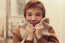 郭敬明剪了短发露出额头 一夜之间老了十岁图片