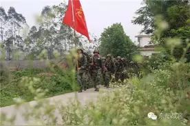 有一种酸爽叫拉练图片