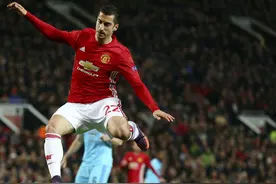 欧联杯-曼联4球大胜 鲁尼传射建功图片