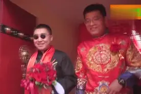 真实婚礼 那个是新郎 我分不清