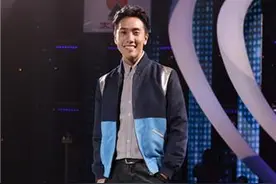 陈乐基挑战经典《遥远的她》获网友热评图片