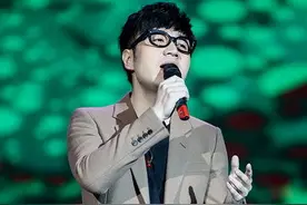 王铮亮凭唱功掳获人心 夺青少年最喜爱男歌手奖图片