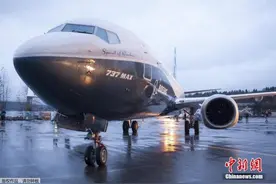 美联航波音777-300ER客机9月起执飞中国大陆航线图片