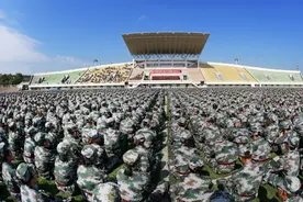 军训｜湖南湘潭：学校军训不再各自为战，教官需持证上岗图片