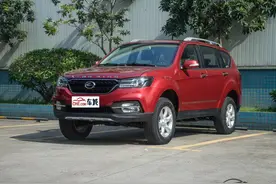 陆风新款X8硬派风格 实用性强性价比高图片