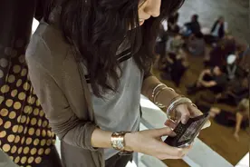 原创 | 《奇迹暖暖》空降至畅销榜第2名，女性手游市场的潜力值得深挖图片