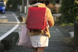 德媒解析日韩教育问题：学生成绩优异但压力巨大图片