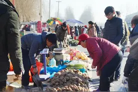 廊坊：热闹赶大集 开心备年货图片