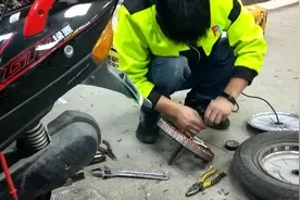 电动车电机的拆解与安装过程，维修工学徒必须学会的一个本领！