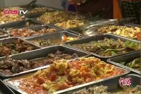 学校禁止学生叫外卖？看看双方怎么说