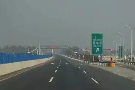 G107东移，官渡黄河大桥在建 两年后，新乡人跨黄河去郑州又多一条路！图片