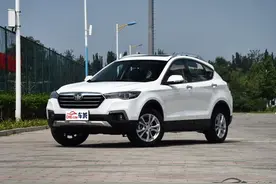 奔腾X80报价及图片 中期改款车型到底怎么样图片