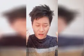 自己化妆VS别人化妆，谁的技术更好