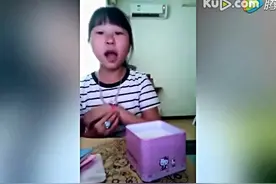 00后小学生炫富图片