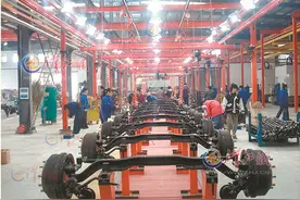 厚植发展优势 推进换道超越图片