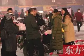 记者体验郑州便衣特警的工作 跟随一晚上快崩溃图片