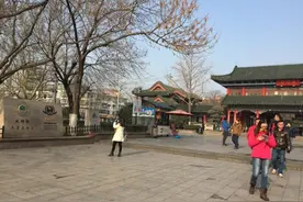 济南大明湖免票背后：放手一搏拉动人气，欲复制杭州西湖模式图片