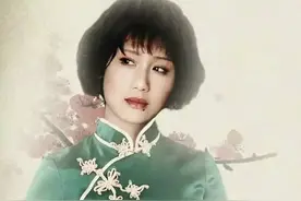 唇下痣，万年眸，终于让我看到了一副行走的仕女图图片