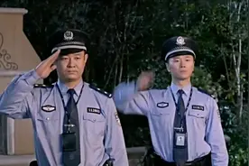 女子老公发誓说，如果说假话就让警察抓走，结果警察就来了