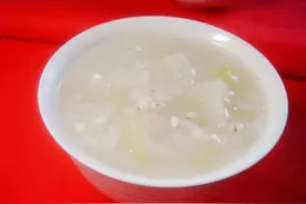 女人每天吃一碗，一天瘦一斤，还能美容祛痘，皮肤变光滑图片