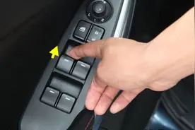 汽车电动车窗日常故障的检修图片