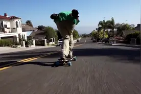 滑板：以每小时60英里的速度速降，哥们你超速了！