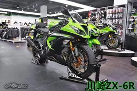 消费对比：进口600排量的中级跑车你会选谁？图片