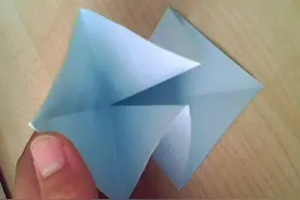 你会折千纸鹤吗？不会就戳进来图片