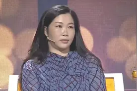 31岁男子娶一34岁漂亮妻子，丈夫一亮相，涂磊：女大三抱金砖！视频封面