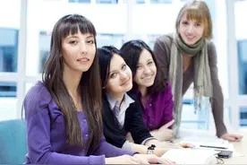 二月英国大学最新申请消息 想拿offer要留意了图片