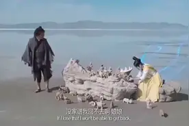 小伙穿越到古代，见到女娲娘娘捏泥人，竟直接喊“妈”？