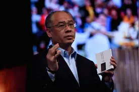 李宁回归一年公司扭亏转盈，体操王子这套动作你给几分图片