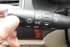 传祺车灯光操作说明图片