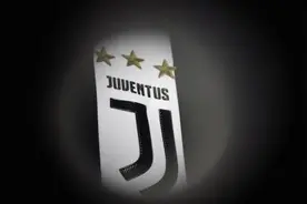 百年尤文把队徽改成了这样，球迷吐槽：这是要签林俊杰？图片