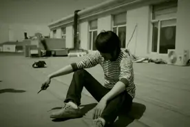 东北姑娘另类版《大哥》MV，催人泪下！