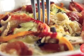 泡面也可以变成高档西餐，餐厅里卖几十元