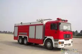 消防车的种类-泵浦消防车图片