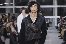 巴黎时装周--路易·威登品牌发布男装新品图片