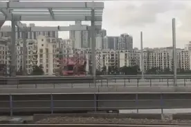 北京到珠海干嘛非要坐飞机，动卧了解一下