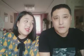 大家是怎样看待快手直播平台刷礼物的，听听80后夫妻是怎样说的？视频封面