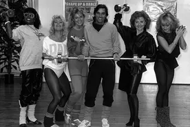 行走的偶像 他们是历史上最酷的足球运动员图片