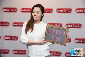 张靓颖受邀迪士尼电台专访 热聊格莱美精彩瞬间图片