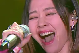 #梦想的声音 张靓颖演唱的《一路之下》，猝不及防的海豚音真的很棒了，好听！