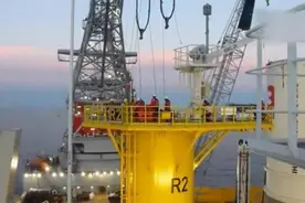 实拍海上风电机组桩基安装的全过程，一共分为八个步骤！